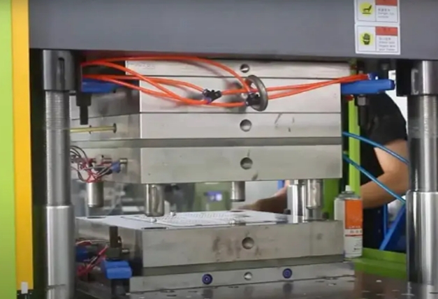 LSR Injection Molding Service